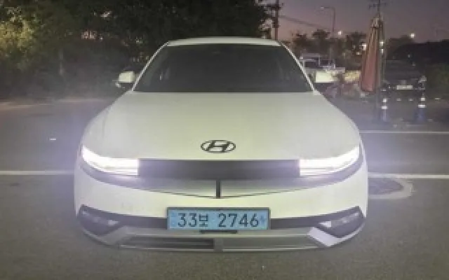 수원중고차할부금리 아이오닉 5 롱 레인지 4WD 매물 사진 14 - 2023/10 238,220km